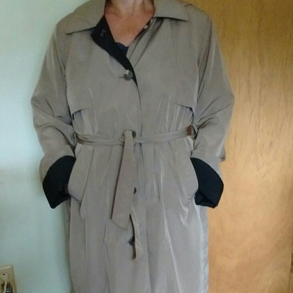 MISTY HARBOR TRENCH COAT